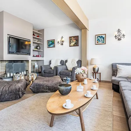 Jeanne D'arc Loft Montagne By Interhome קראנס-מונטנה